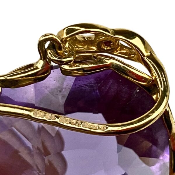 Roberto Coin Square Amethyst Earrings Set in 18k Yellow Gold. 12.4 Grams - Image 4