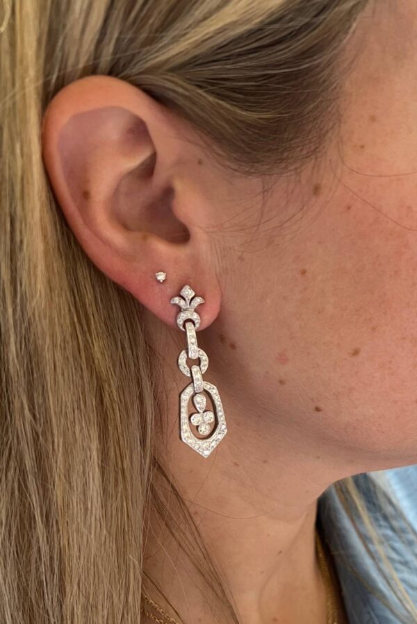 18 Karat White Gold Natural Diamond Chandelier Dangle Drop Earrings - Image 4