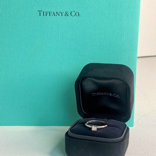 Tiffany & Company “Lucida Cut” Engagement Ring 0.25ct - Image 10