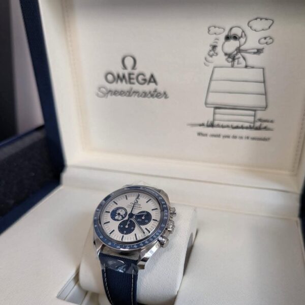 Omega Speedmaster Professional 'Silver Snoopy Award